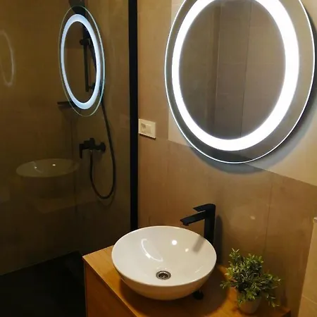 Appartement Dalmatian Stone House Turanj