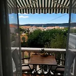 Appartement Dalmatian Stone House Turanj