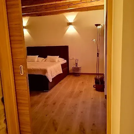 Dalmatian Stone House * Turanj