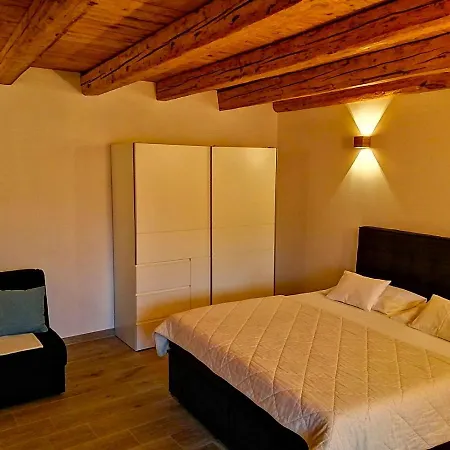 Dalmatian Stone House Turanj